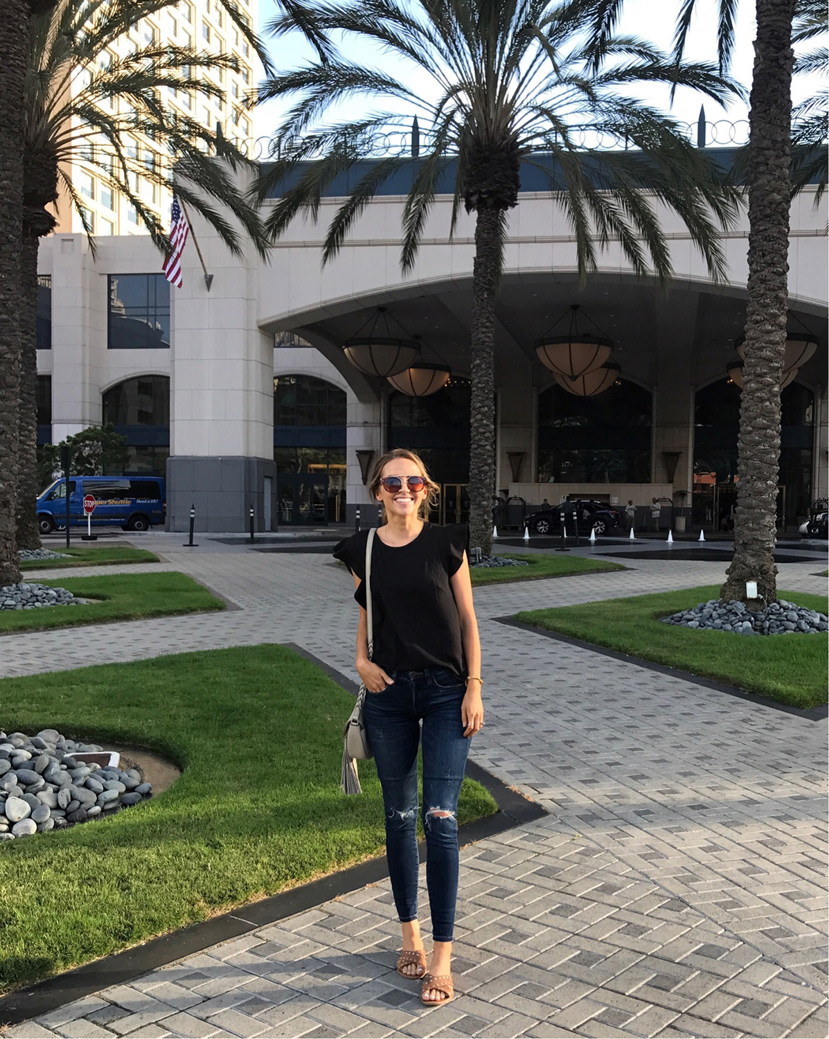 merricksat.com | casual tee and ripped skinny jeans