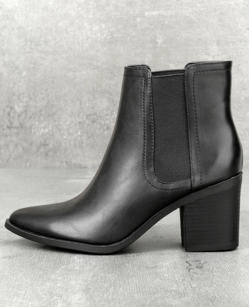 black ankle boots with block heel