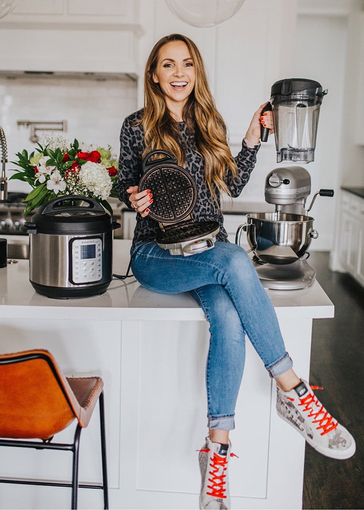 weekend recap - leopard sweatshirt and jeans