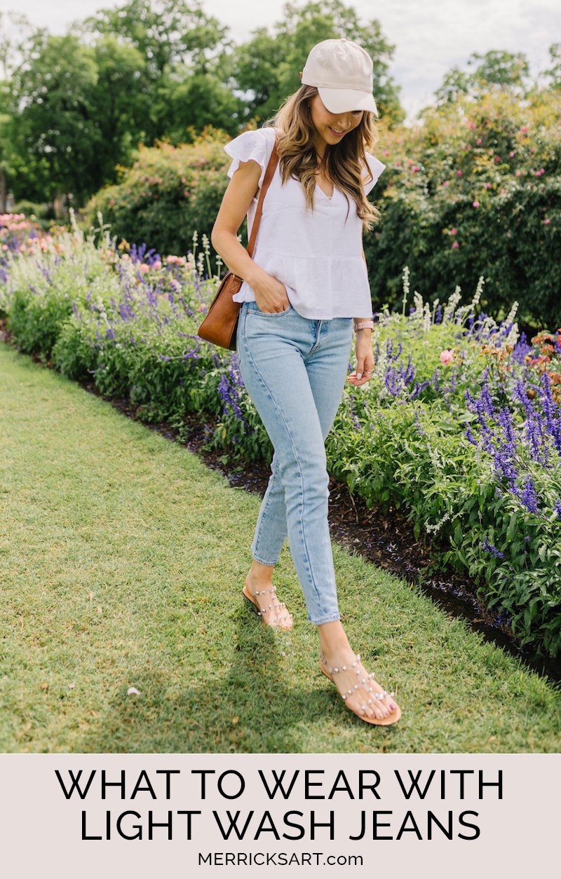 light wash jeans outfit