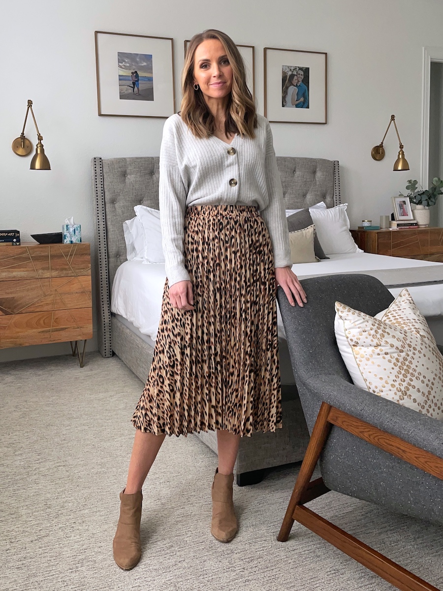 LEOPARD SKIRT WITH GRAY CARDIGAN