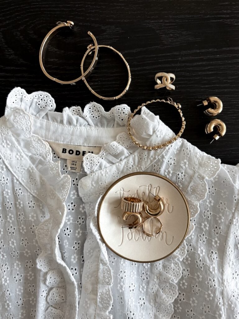 merricksart boden lace top and miranda frye jewelry